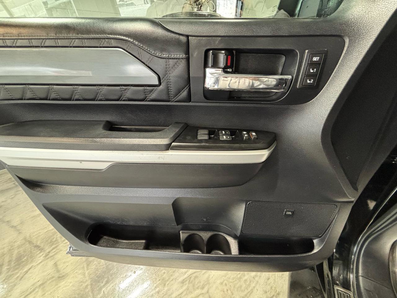 Used 2016 Toyota Tundra Platinum image 22