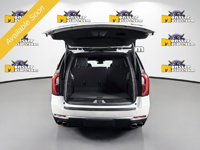 Used 2025 GMC Yukon Denali AWD/4WD image 26