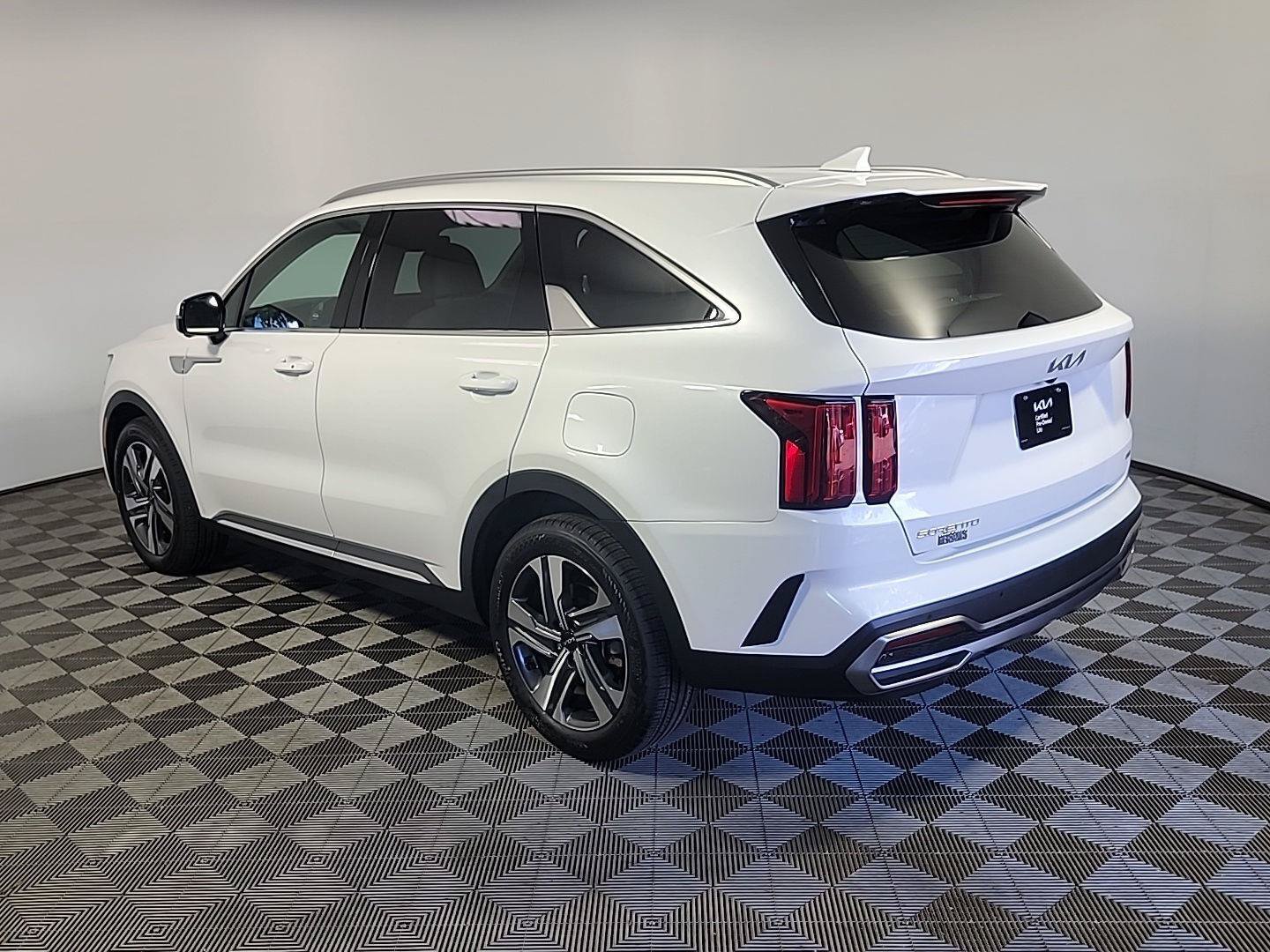 Certified 2023 Kia Sorento SX Prestige AWD/4WD image 10