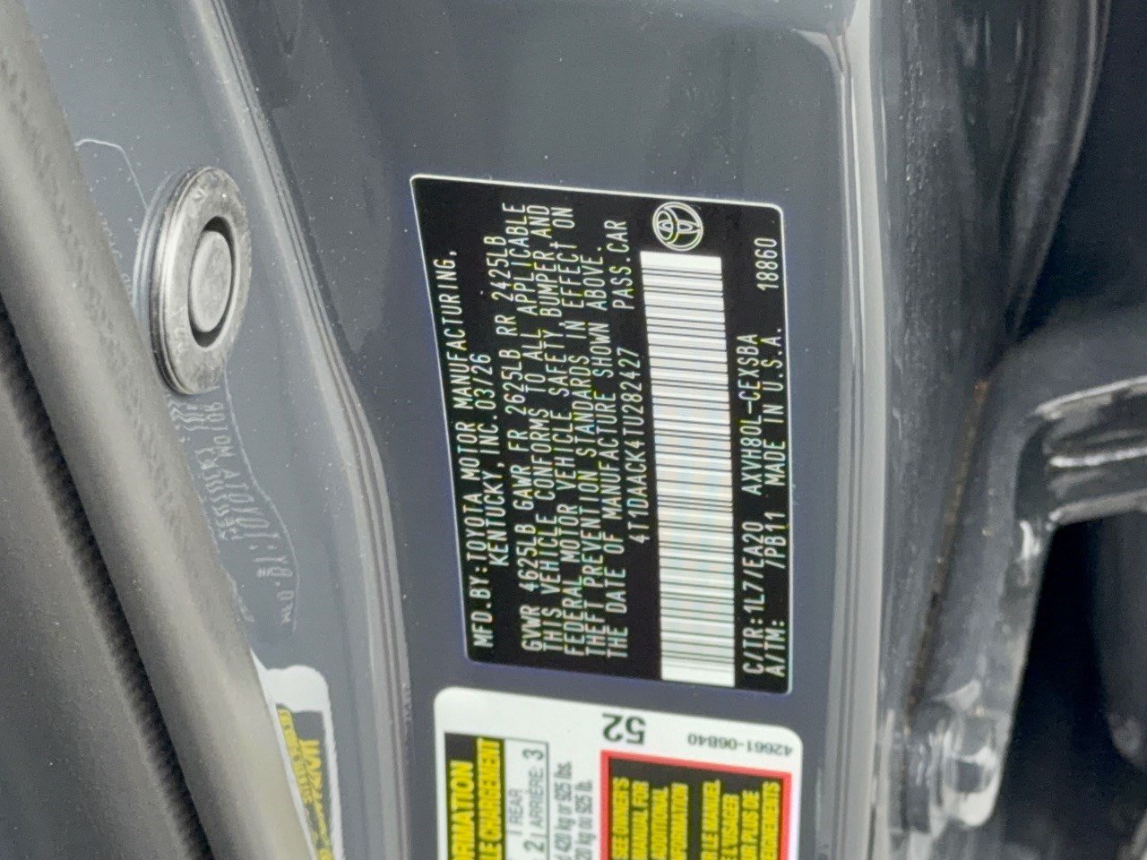 Used 2026 Toyota Camry SE FWD image 32