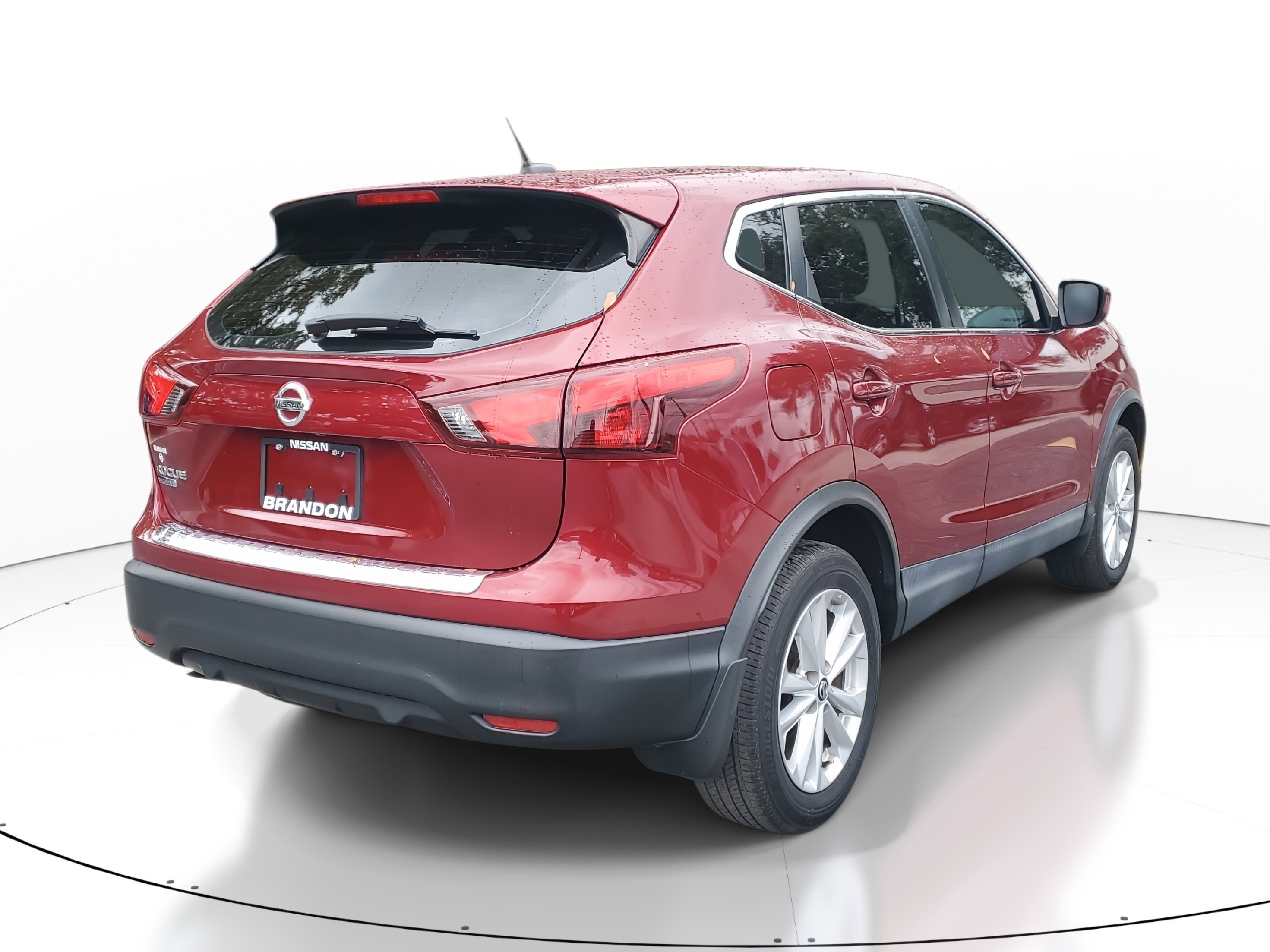 Used 2019 Nissan Rogue Sport S w/ Appearance Package image 7