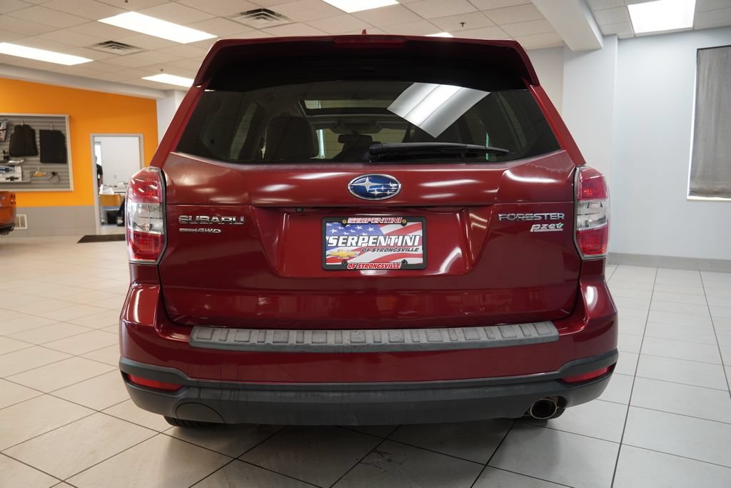 Used 2016 Subaru Forester 2.5i Limited AWD/4WD image 18