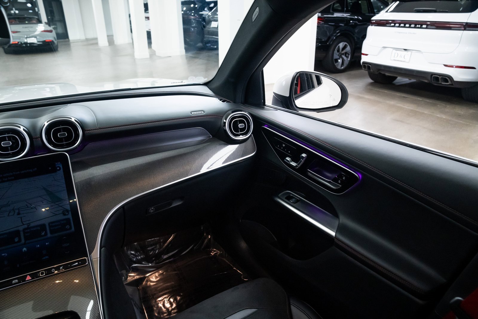 Used 2024 Mercedes-Benz GLC 43 AMG 4MATIC image 11