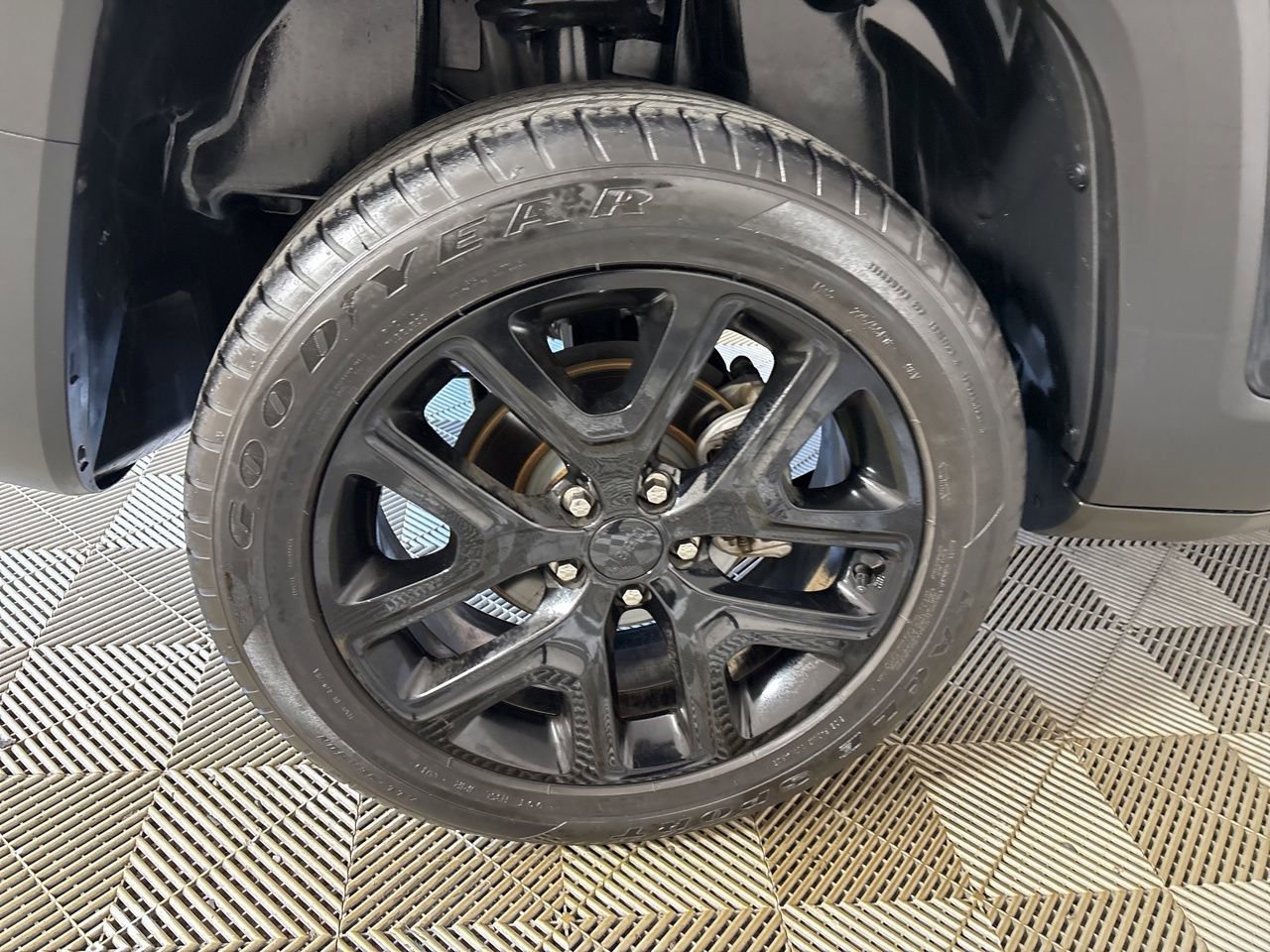 Used 2023 Jeep Renegade Altitude w/ Sun/Sound Group image 31