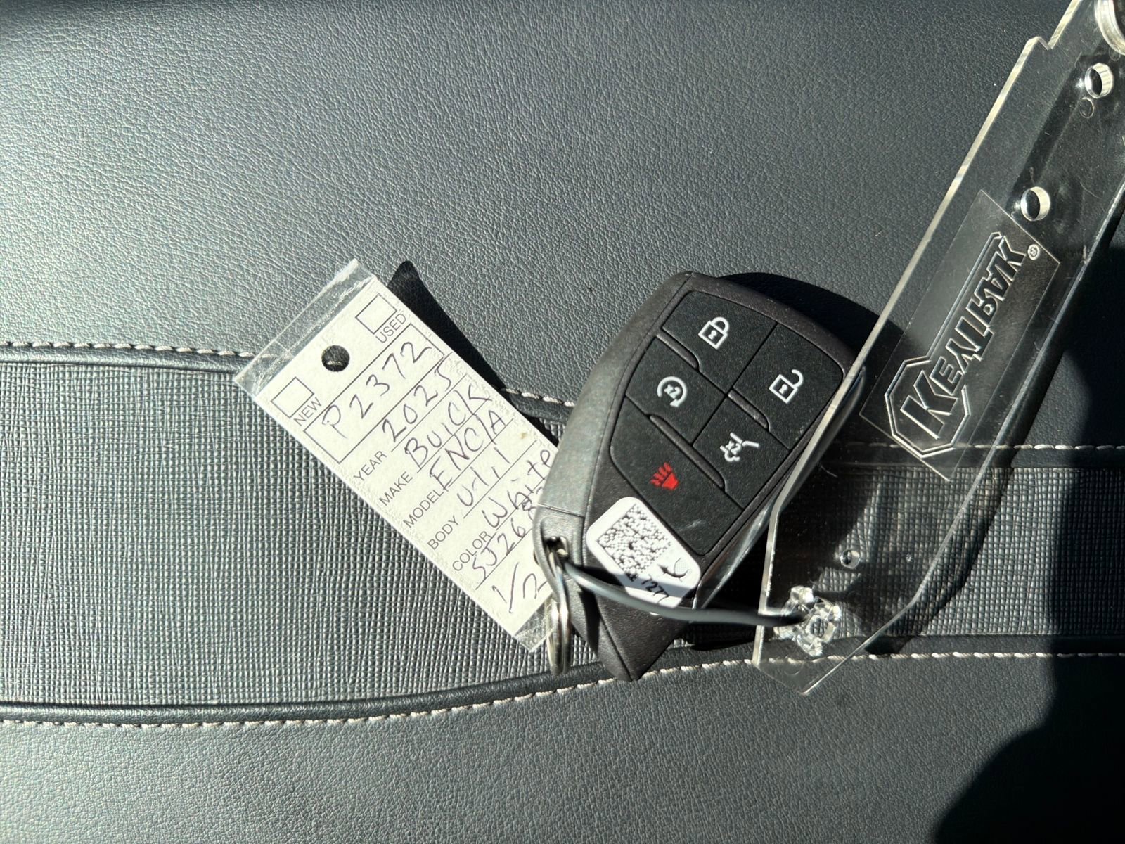 Used 2025 Buick Enclave Sport Touring image 28