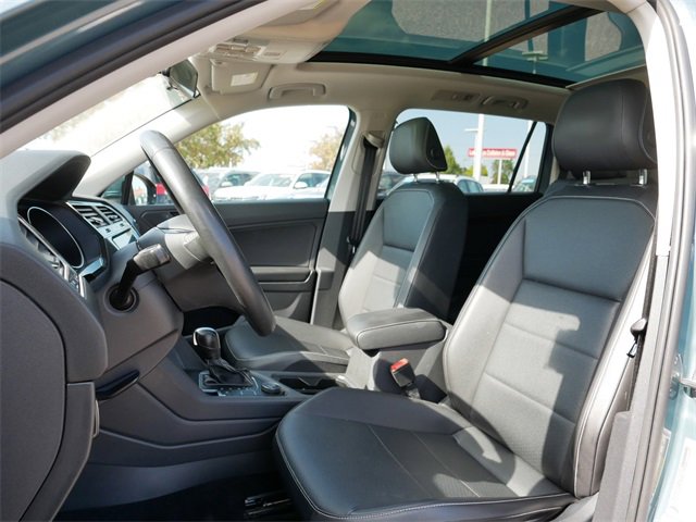 Used 2021 Volkswagen Tiguan SE image 15