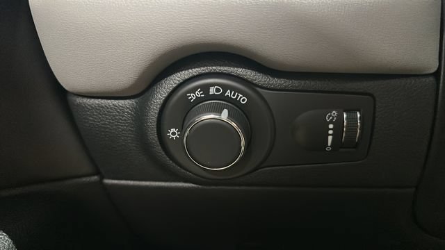 Used 2024 Dodge Durango Citadel AWD/4WD image 13