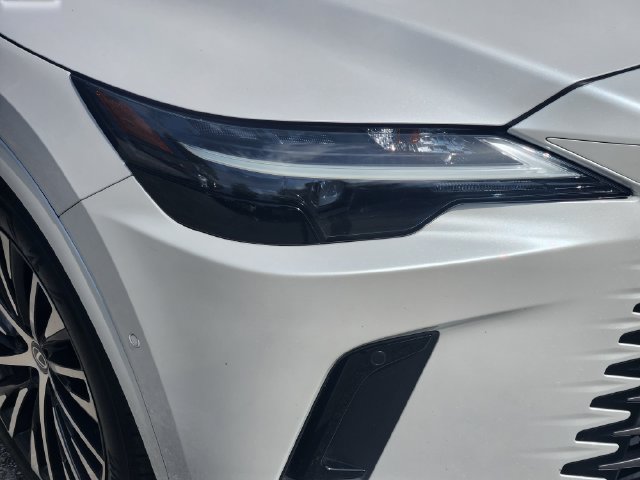 Used 2023 Lexus RX 350 Premium Plus w/ Cold Area Package FWD image 10