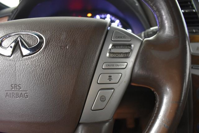 Used 2017 INFINITI QX80 Limited w/ All Season Package image 17