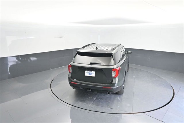 Used 2023 Ford Explorer ST-Line w/ Class IV Trailer Tow Package image 29