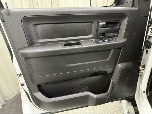Used 2017 RAM 2500 Tradesman w/ Chrome Appearance Group AWD/4WD image 15