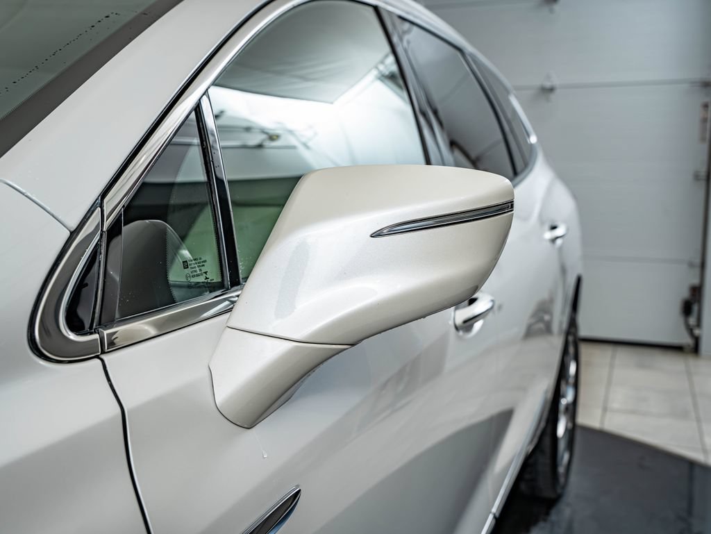 Used 2019 Buick Enclave Essence FWD image 9