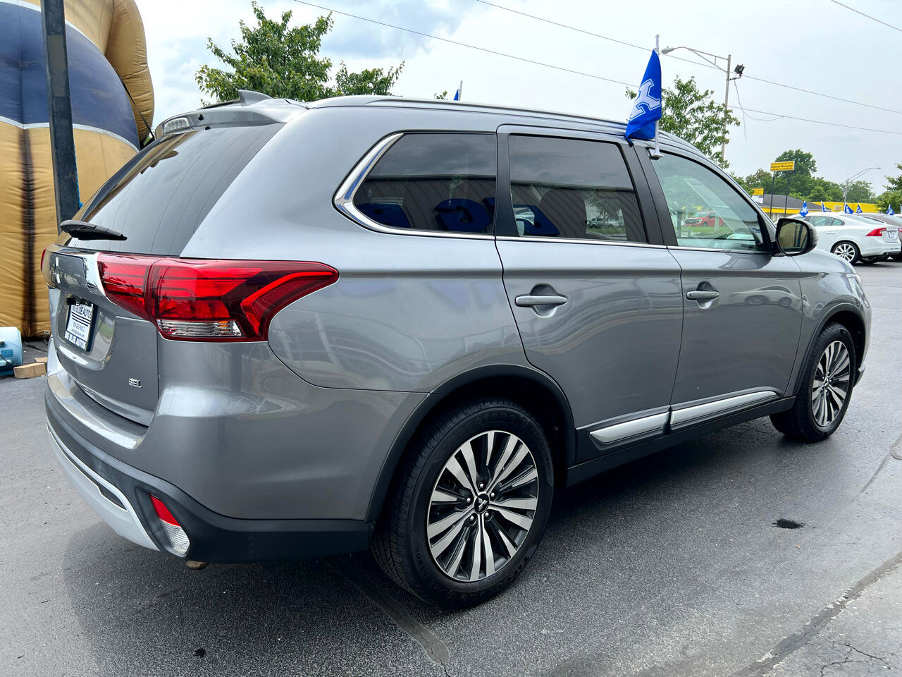 Used 2020 Mitsubishi Outlander SEL image 5
