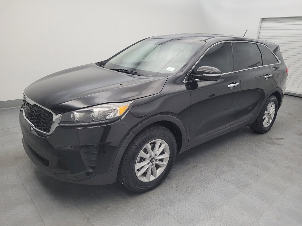 Used 2019 Kia Sorento L FWD image 2