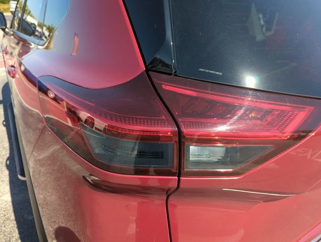 Certified 2021 Nissan Rogue Platinum image 18