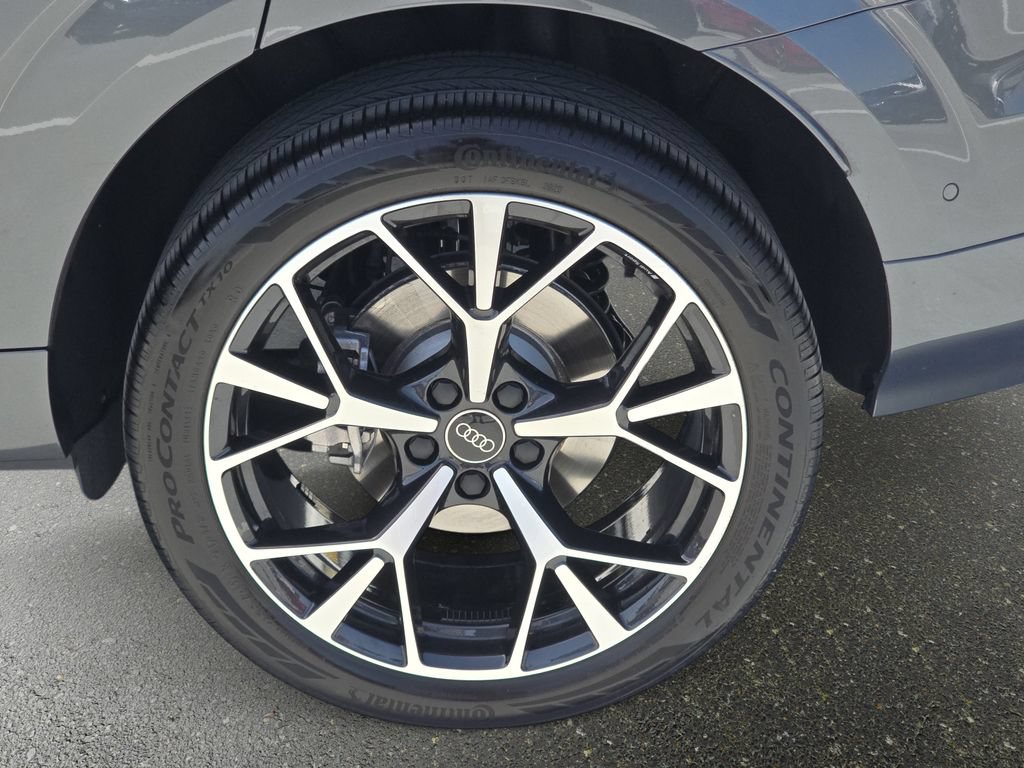 Certified 2026 Audi Q3 quattro 2.0T AWD/4WD image 30