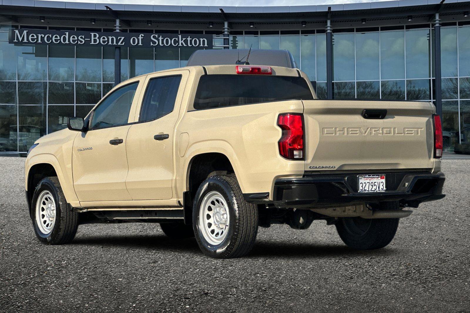 Used 2023 Chevrolet Colorado W/T image 6