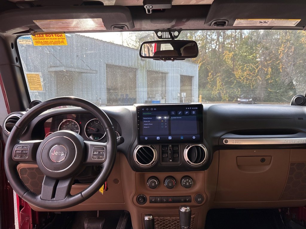 Used 2013 Jeep Wrangler Unlimited Sahara w/ Connectivity Group image 8