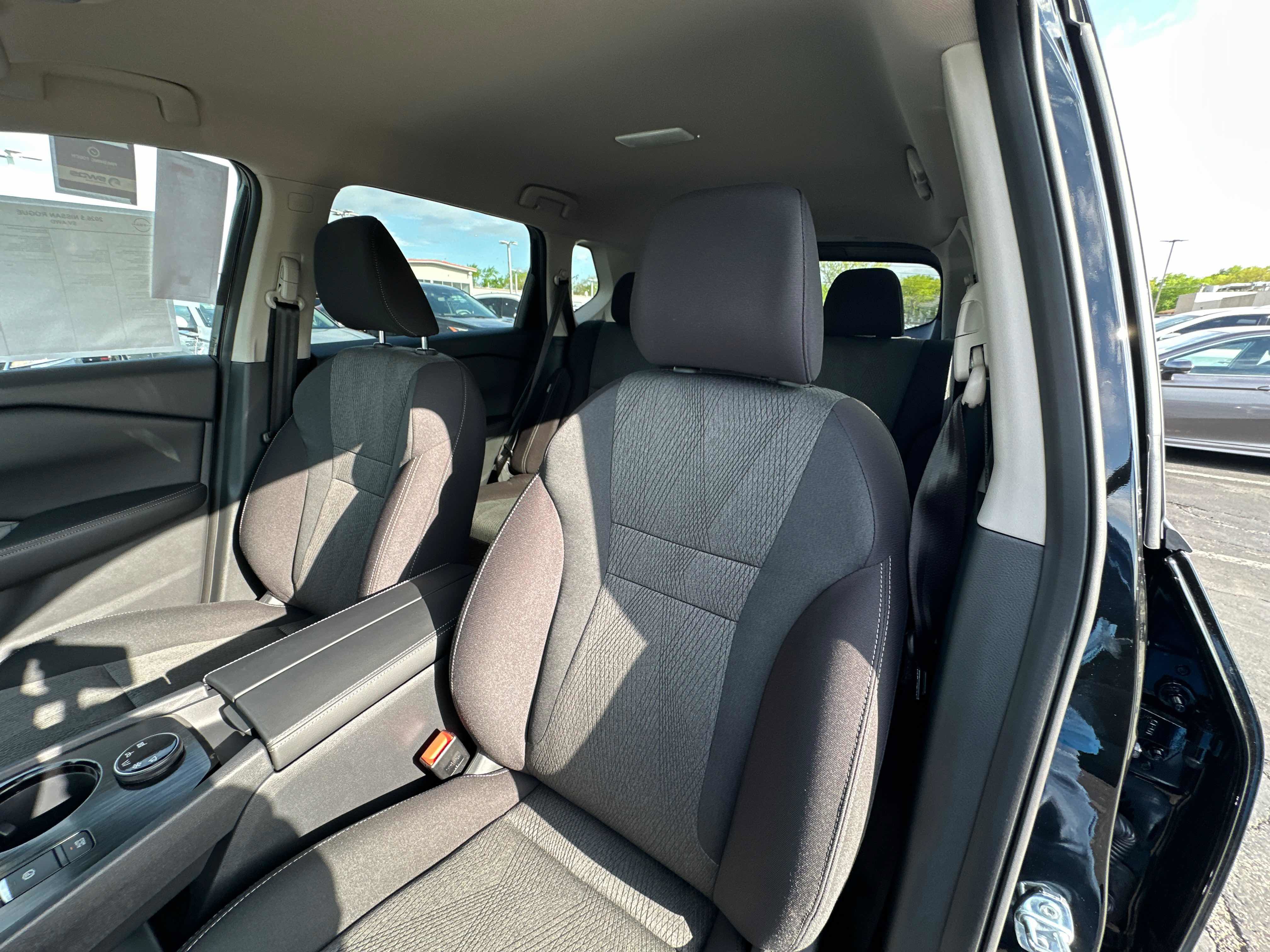 New 2026 Nissan Rogue SV w/ Cold Weather Package AWD/4WD image 25