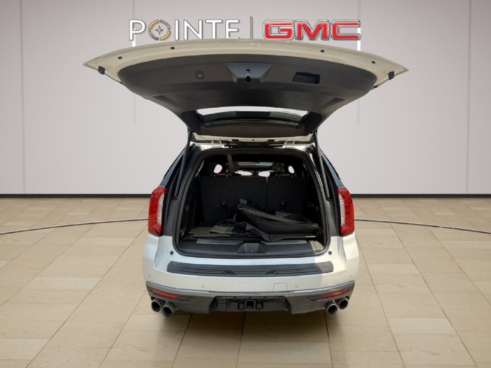 Certified 2024 GMC Yukon Denali Ultimate image 37