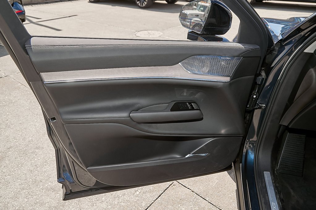 New 2025 Volvo EX90 Ultra image 10