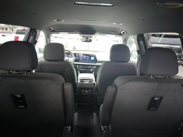 New 2026 Chevrolet Traverse LT w/ Enhanced Driving Package image 19