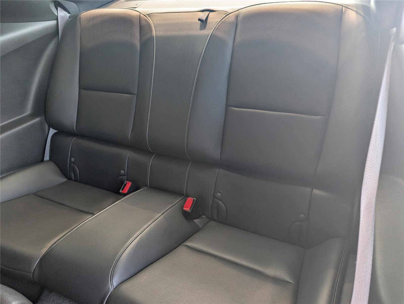 Used 2014 Chevrolet Camaro SS w/ RS Package RWD image 13
