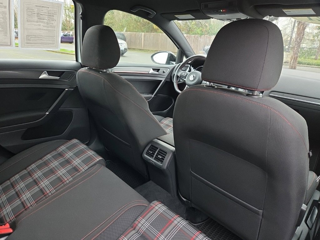 Used 2021 Volkswagen GTI S image 8