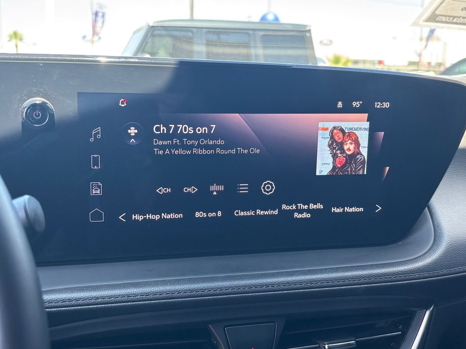 Used 2024 Buick Encore GX Preferred image 24