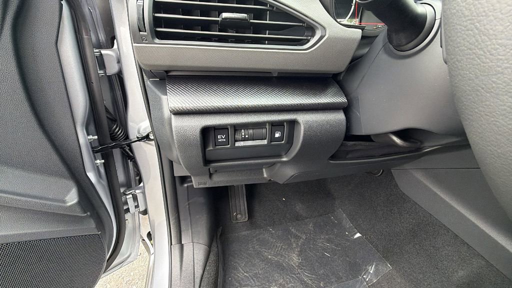 New 2026 Subaru Crosstrek 2.5i Limited image 32