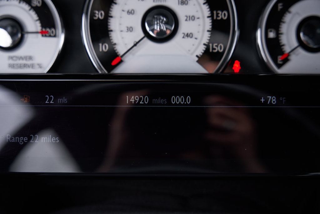 Used 2015 Rolls-Royce Wraith RWD image 73