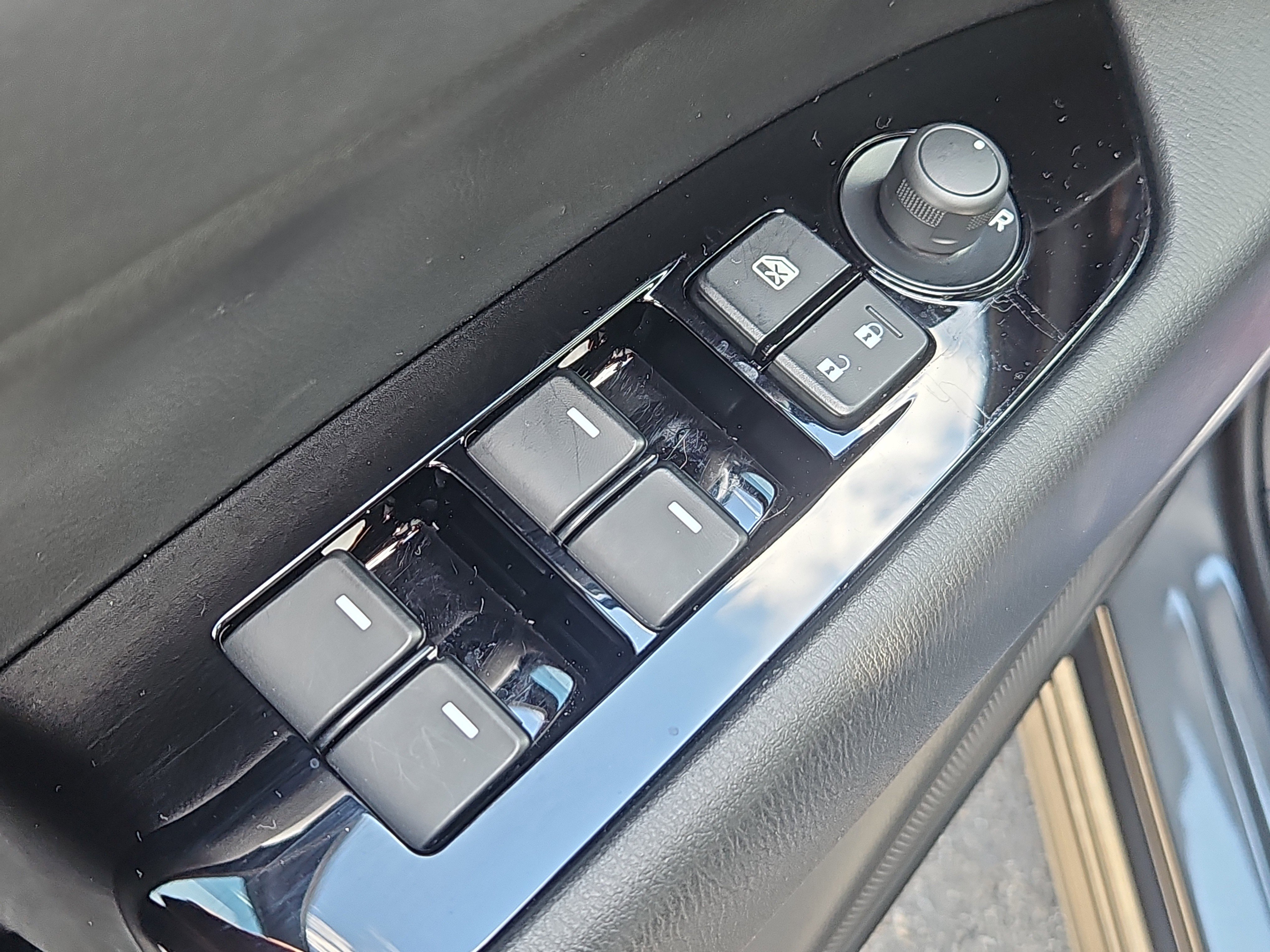 Certified 2025 MAZDA CX-5 AWD 2.5 S w/ Select Package image 15