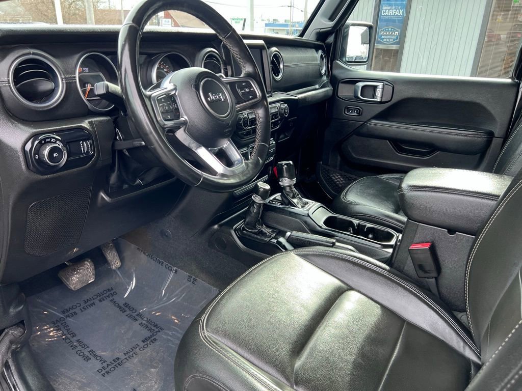 Used 2023 Jeep Wrangler Sahara w/ Cold Weather Group image 12