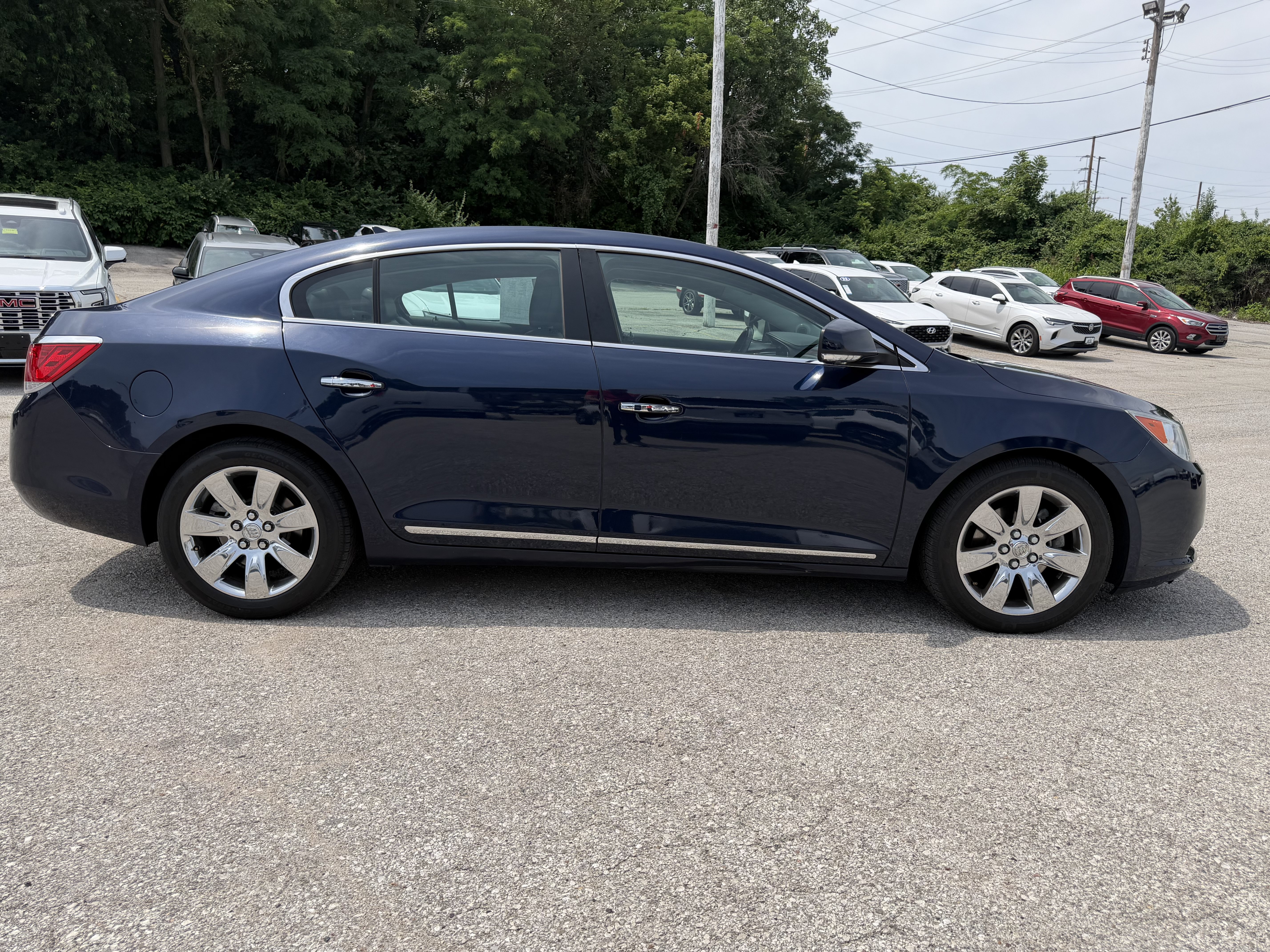 Used 2011 Buick LaCrosse CXS FWD image 8