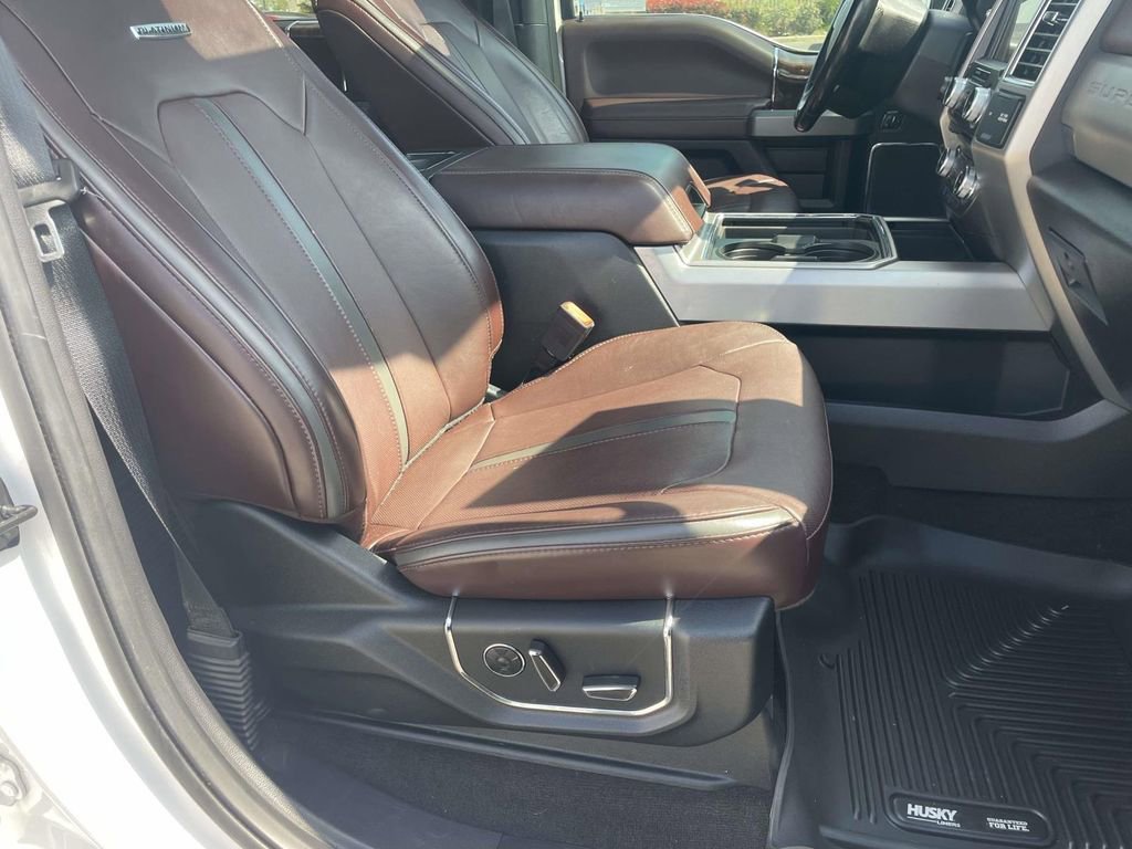 Certified 2017 Ford F250 Platinum w/ Platinum Ultimate Package image 26
