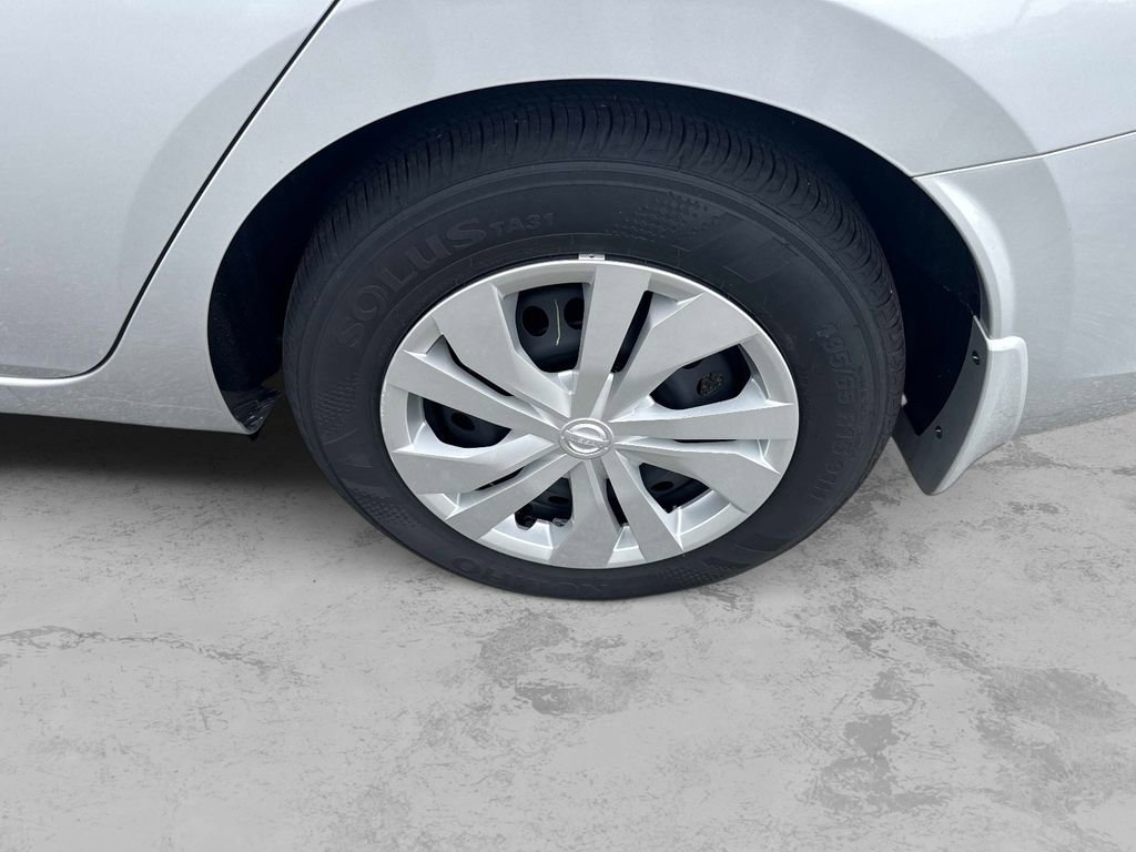 Certified 2025 Nissan Versa S w/ Trunk Package FWD image 12