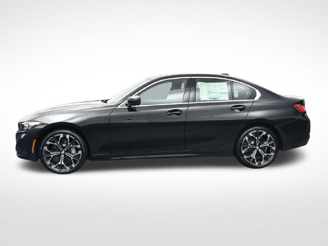 New 2026 BMW 330i xDrive Sedan w/ Convenience Package AWD/4WD image 7