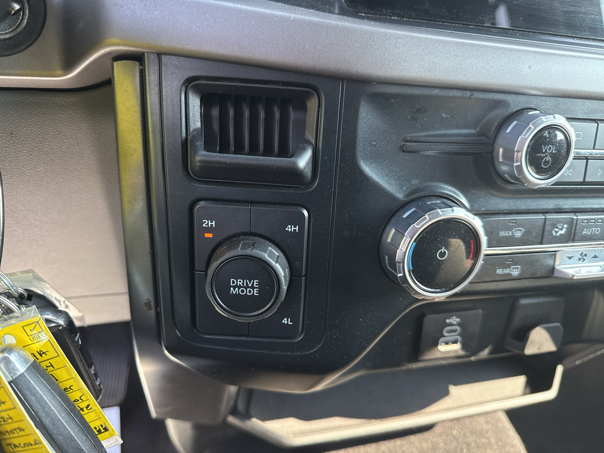 Used 2025 Ford F150 XLT w/ Equipment Group 301A Standard AWD/4WD image 21