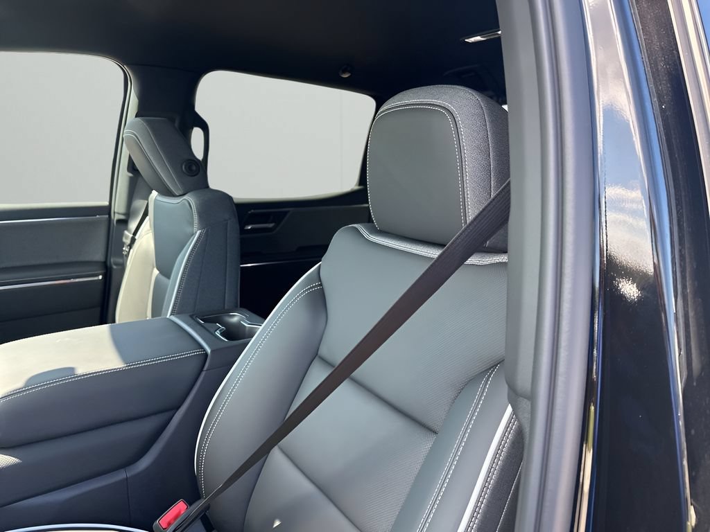 New 2026 GMC Sierra EV Elevation w/ Premium Package AWD/4WD image 26