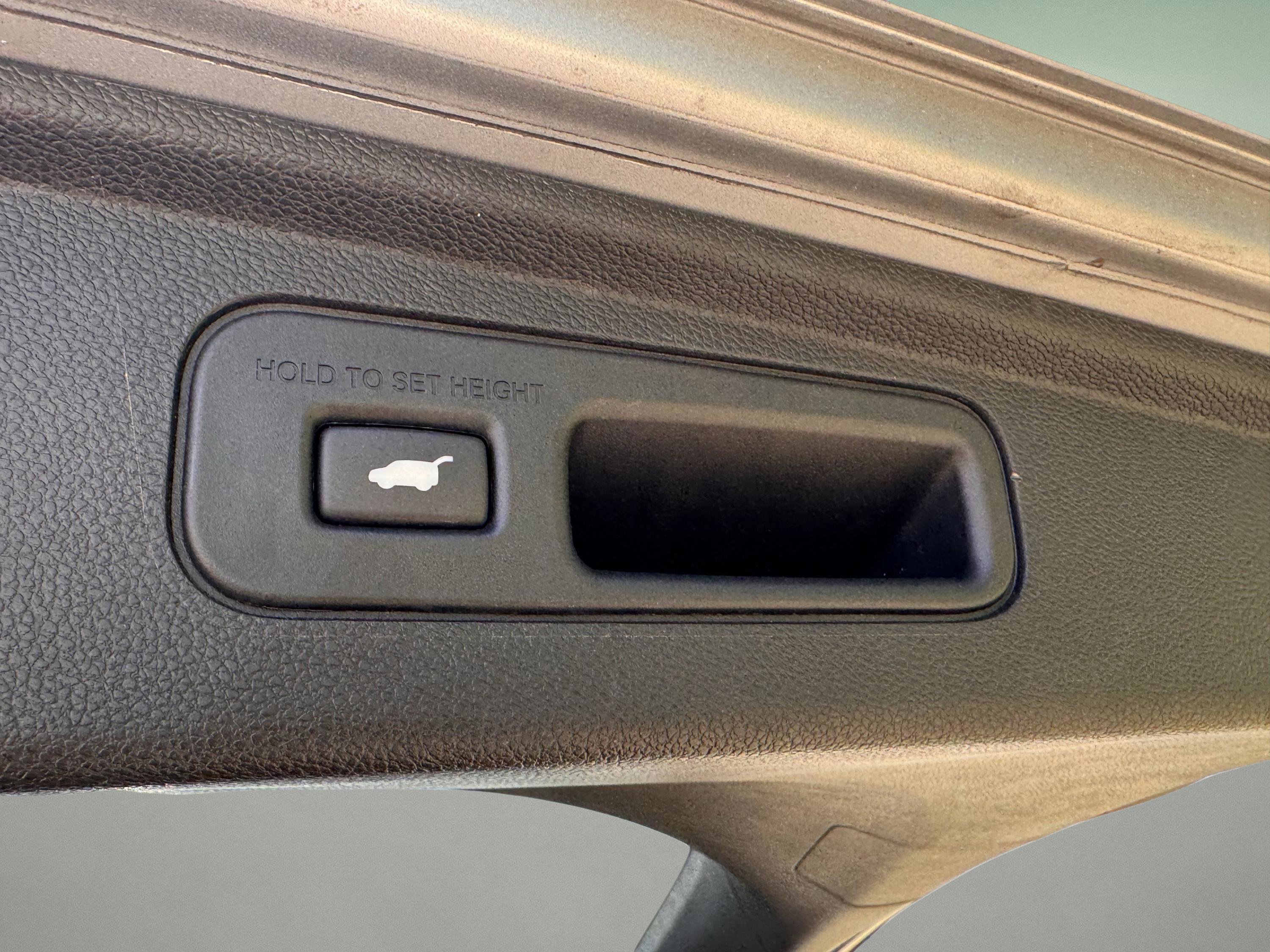 Used 2020 Honda Odyssey Elite image 25