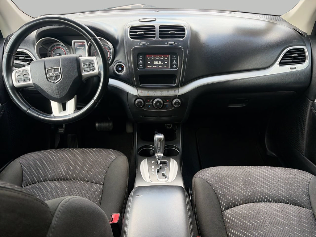 Used 2019 Dodge Journey SE w/ Connectivity Group FWD image 11