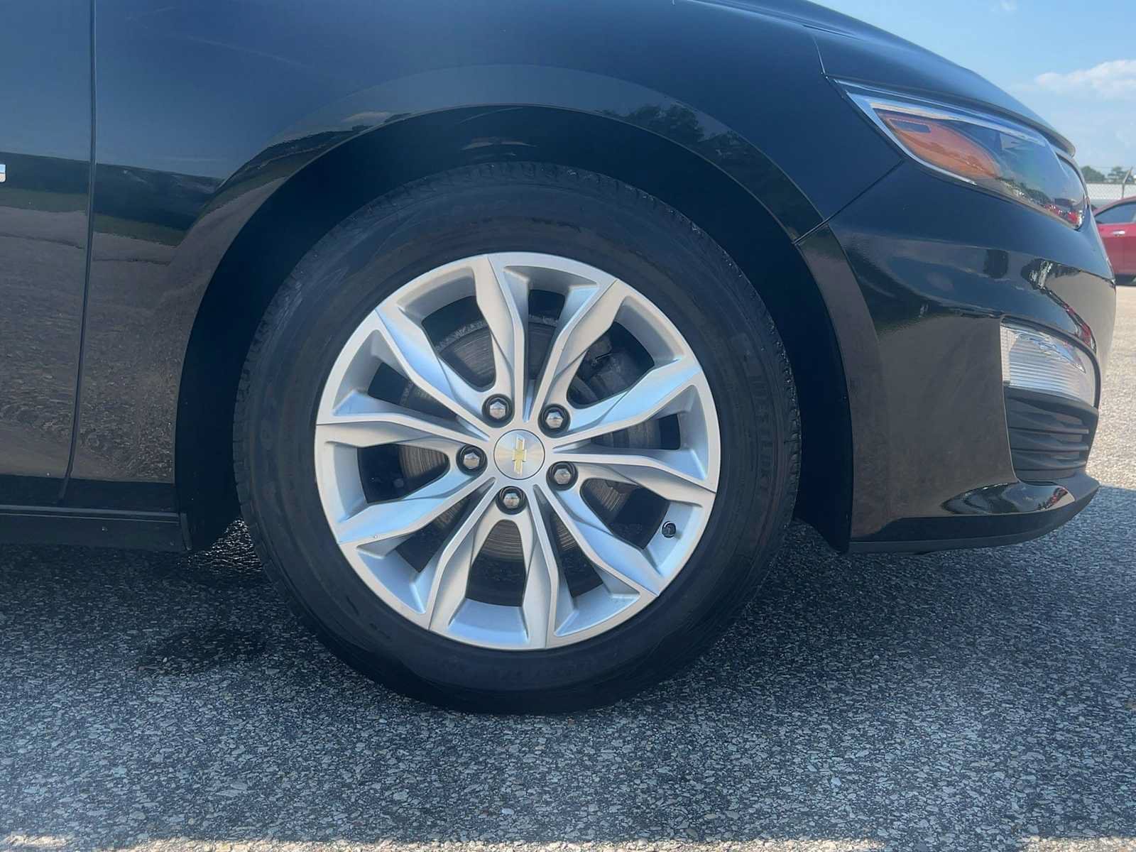 Used 2020 Chevrolet Malibu LT FWD image 37