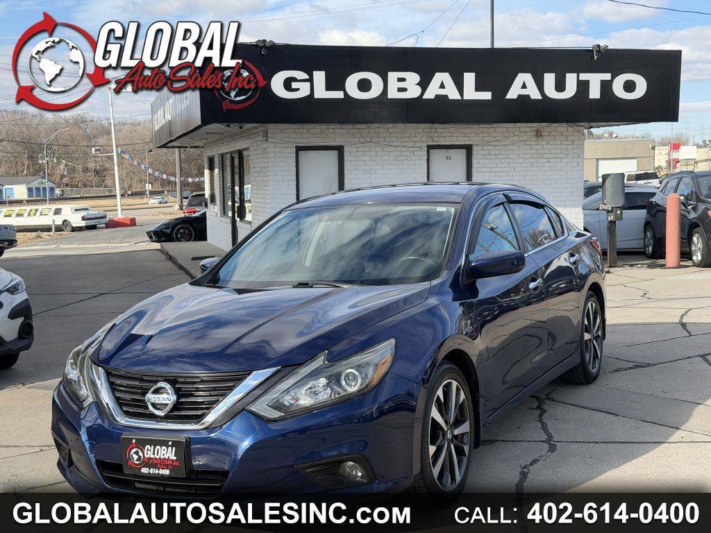 Used 2017 Nissan Altima 2.5 SR image 1