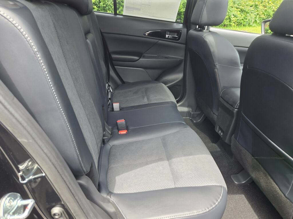 New 2026 Mitsubishi Eclipse Cross SE AWD/4WD image 7