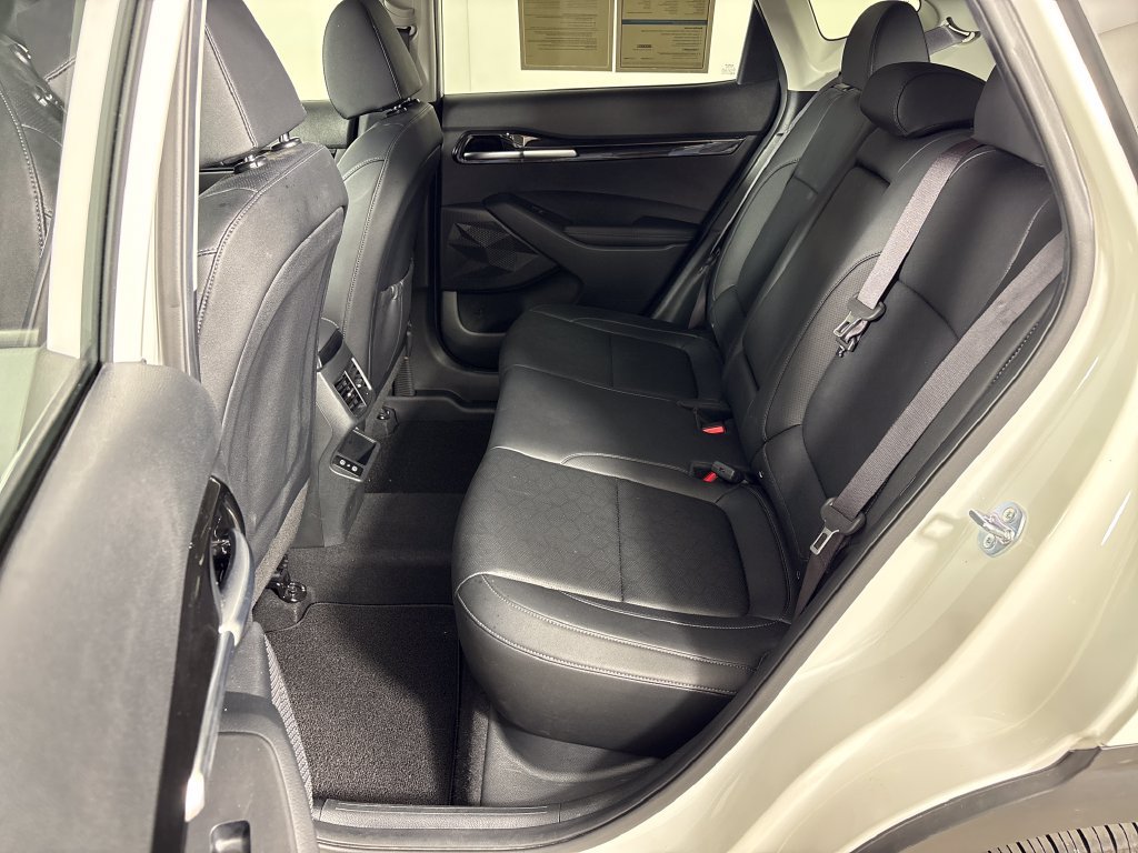 Used 2025 Kia Seltos EX w/ EX Sunroof Package AWD/4WD image 31