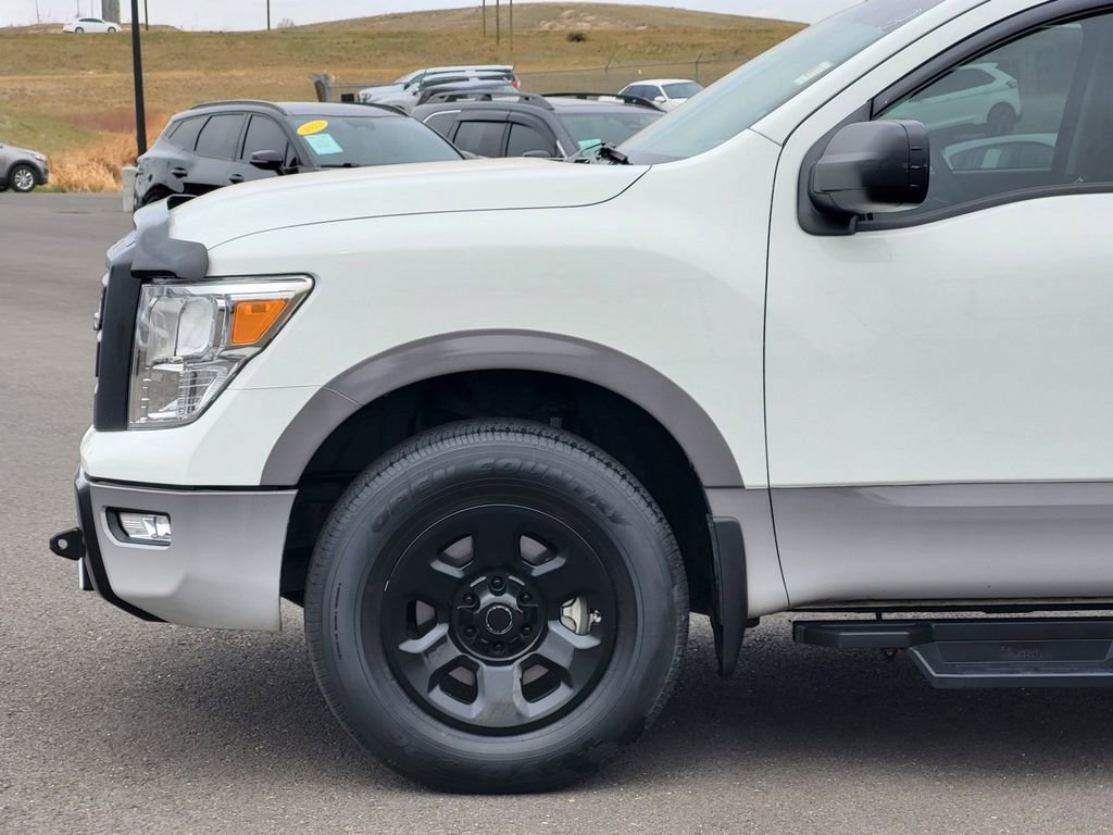 Used 2023 Nissan Titan S w/ S Utility Package image 6