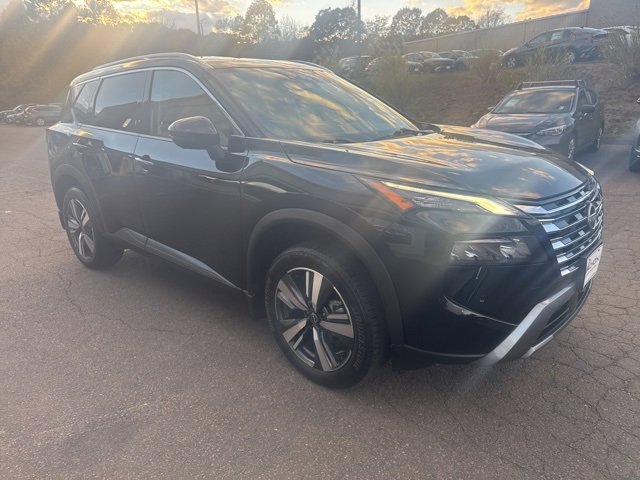 Used 2024 Nissan Rogue SL image 8