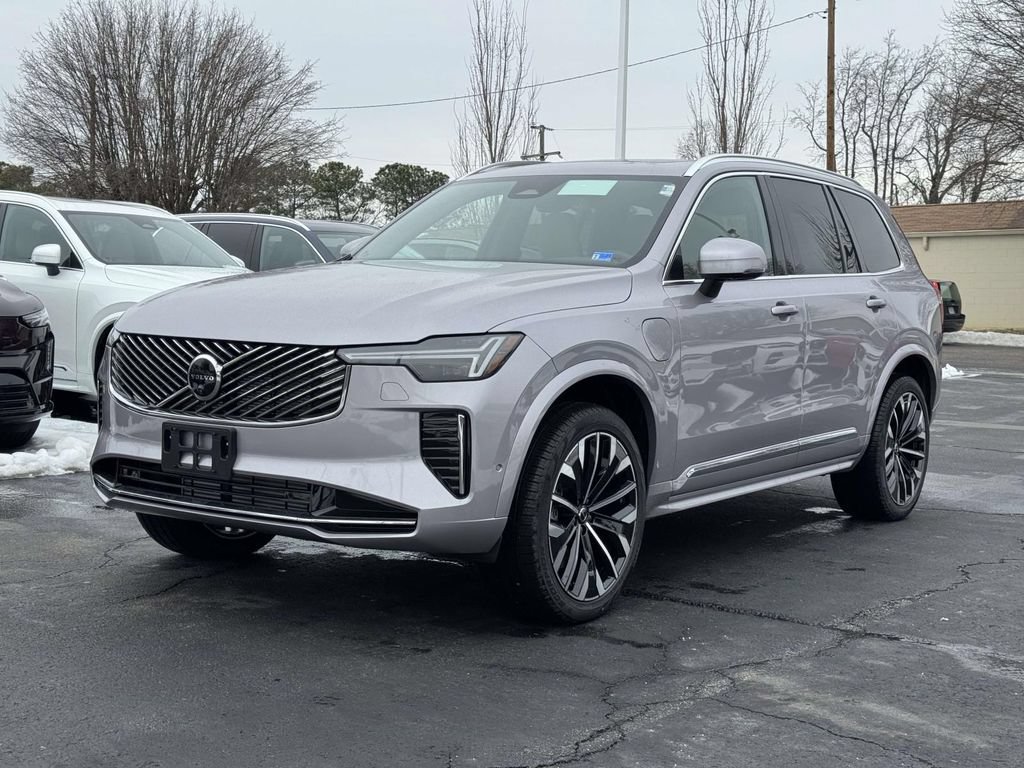 New 2026 Volvo XC90 T8 Plus w/ Protection Package Premier AWD/4WD image 24