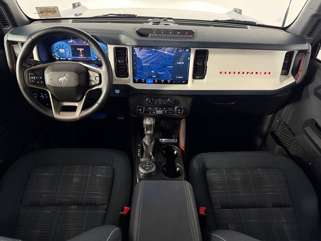 Used 2025 Ford Bronco Heritage Edition AWD/4WD image 12