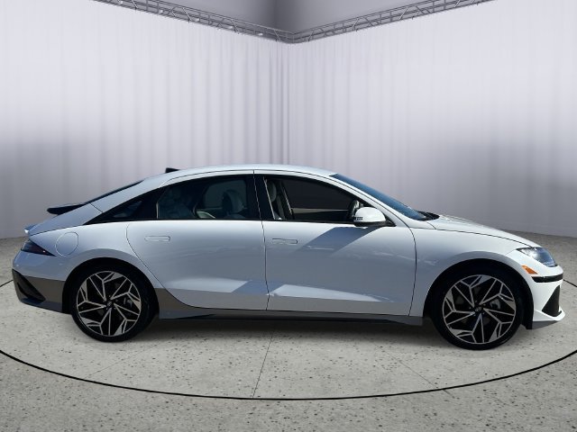 Used 2023 Hyundai Ioniq 6 SEL RWD image 6